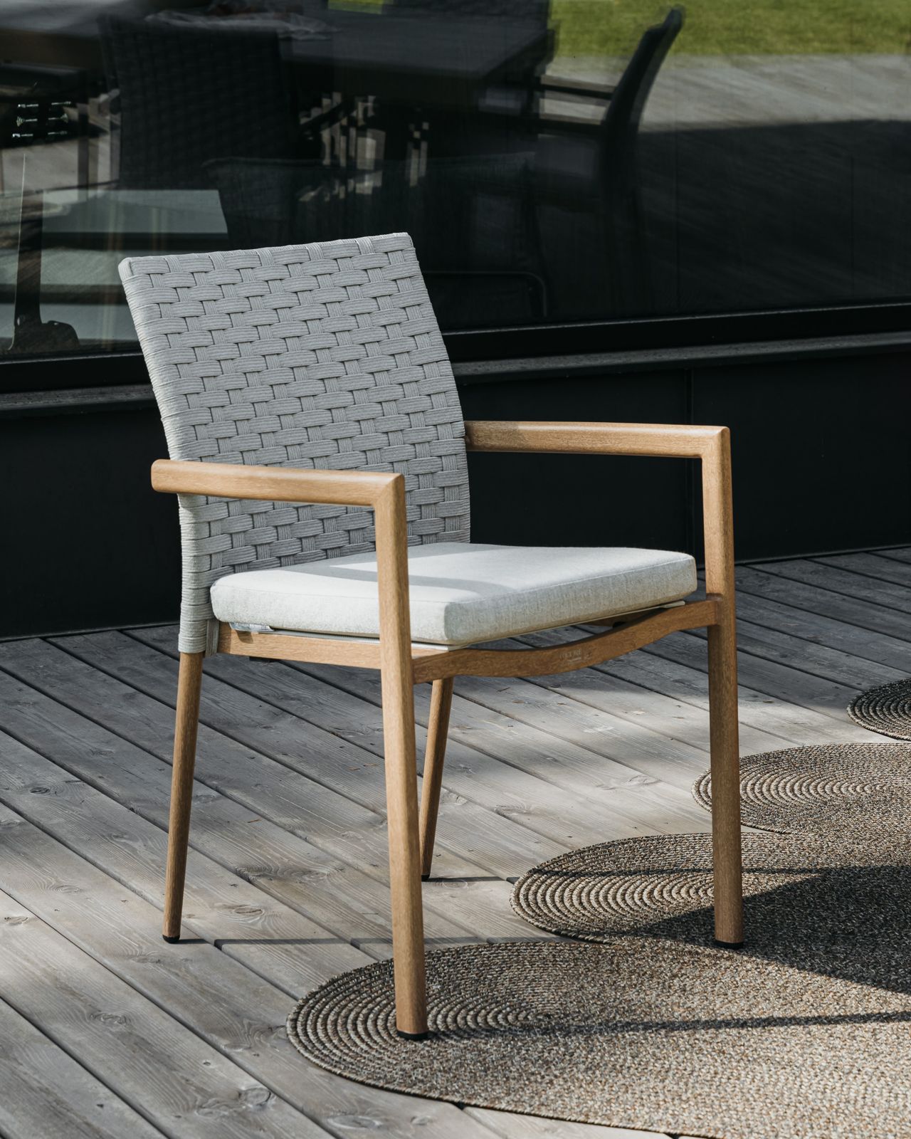 LOUNGE ēdamistabas krēsls