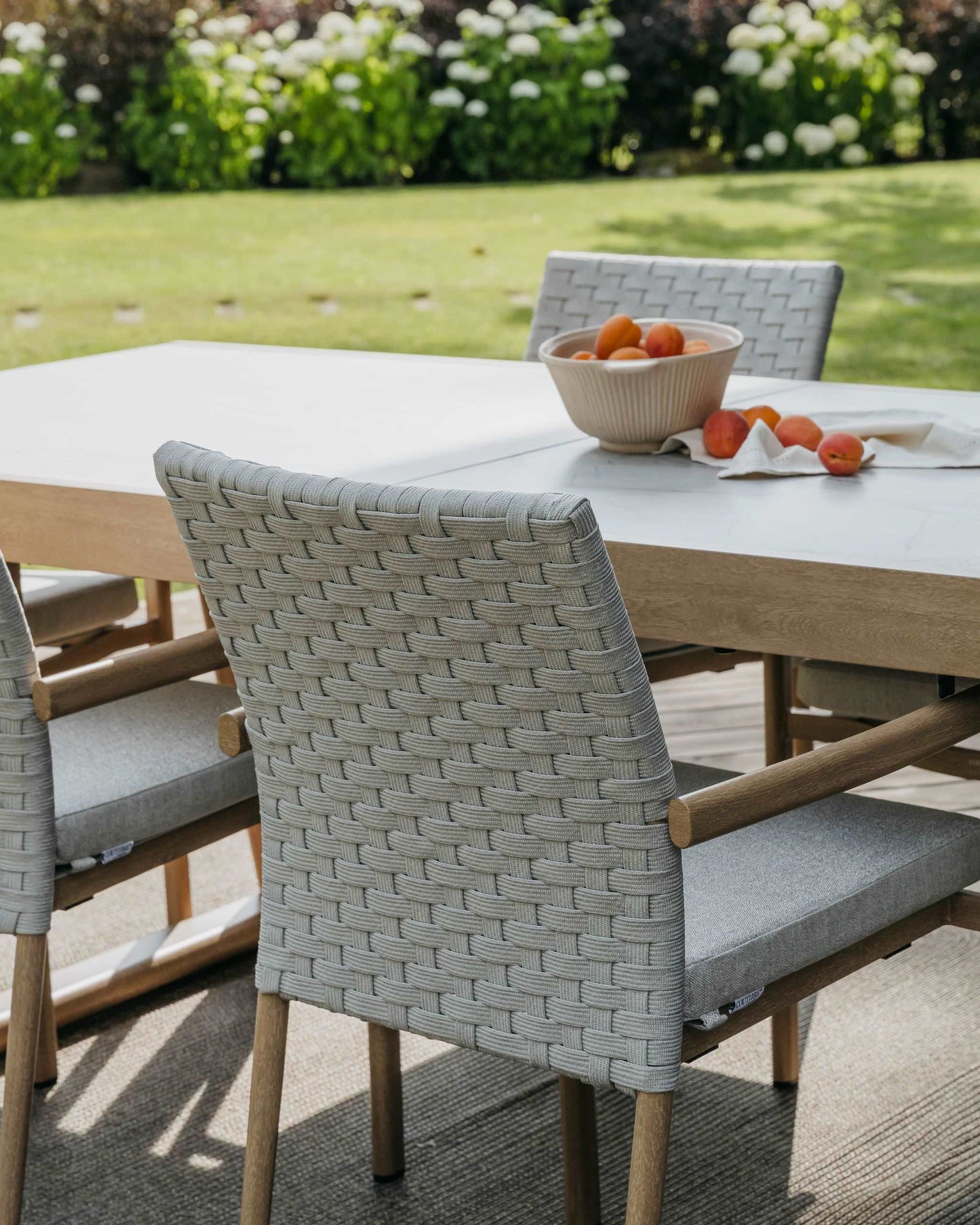 LOUNGE ēdamistabas krēsls