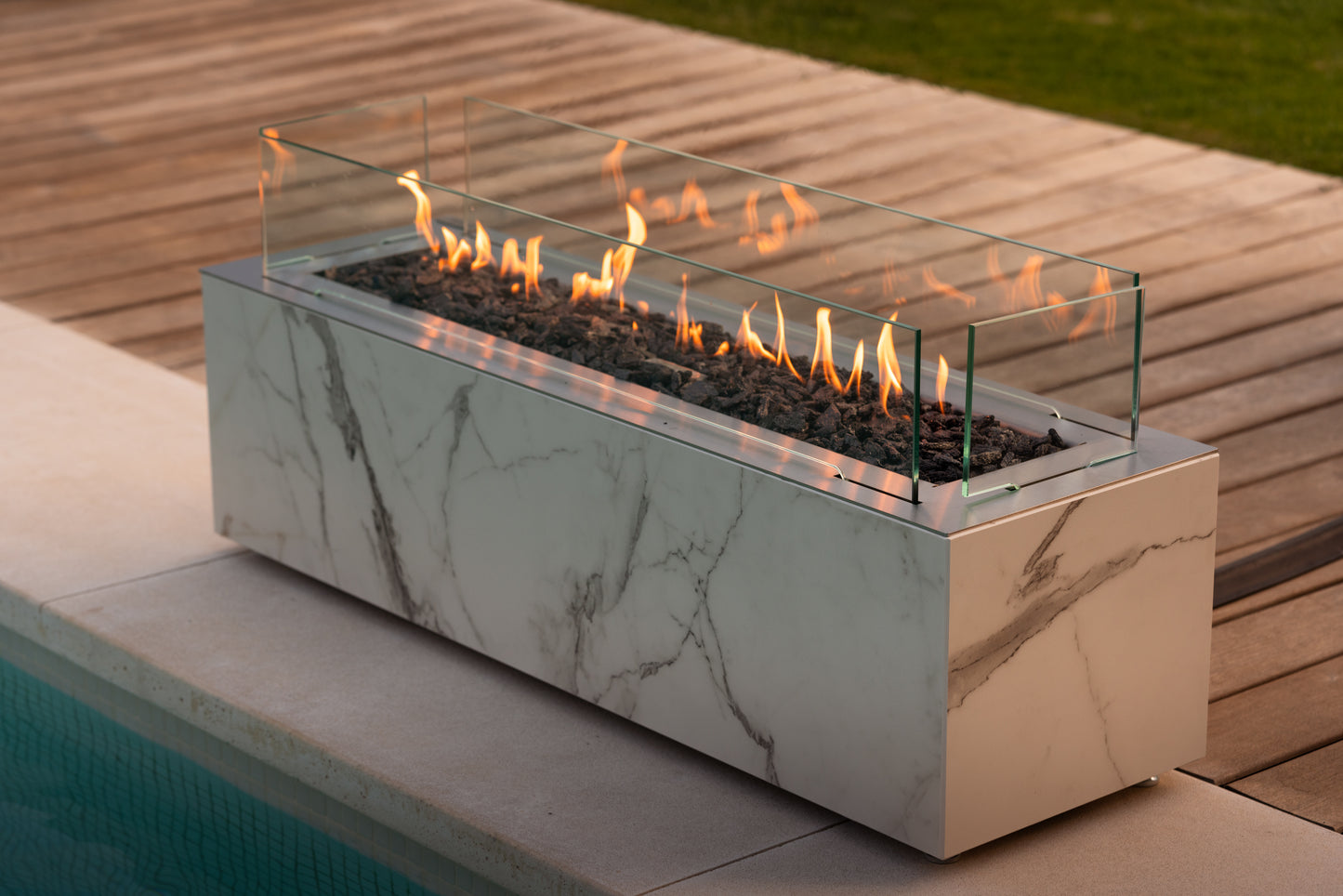 Planika Cabo Fireplace bioetanola terases sildītājs