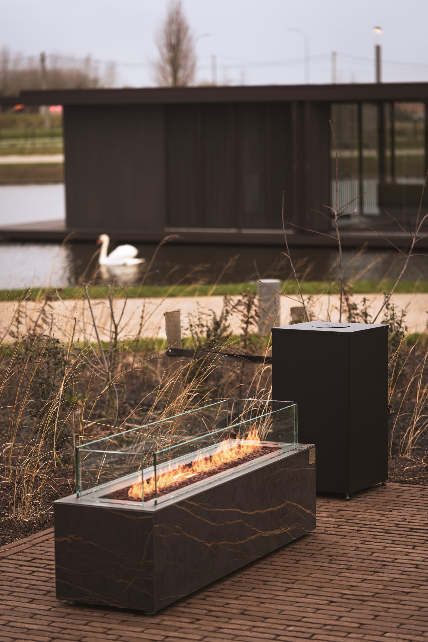 Planika Galaxy Fireplace gāzes terases sildītājs