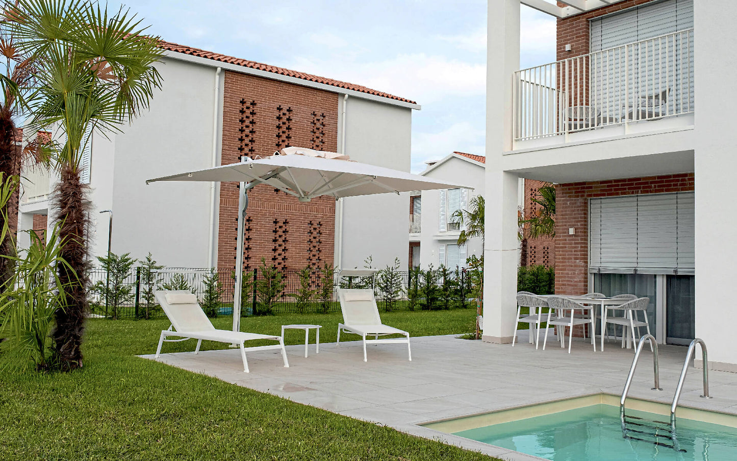 Scolaro saulessargs Astro